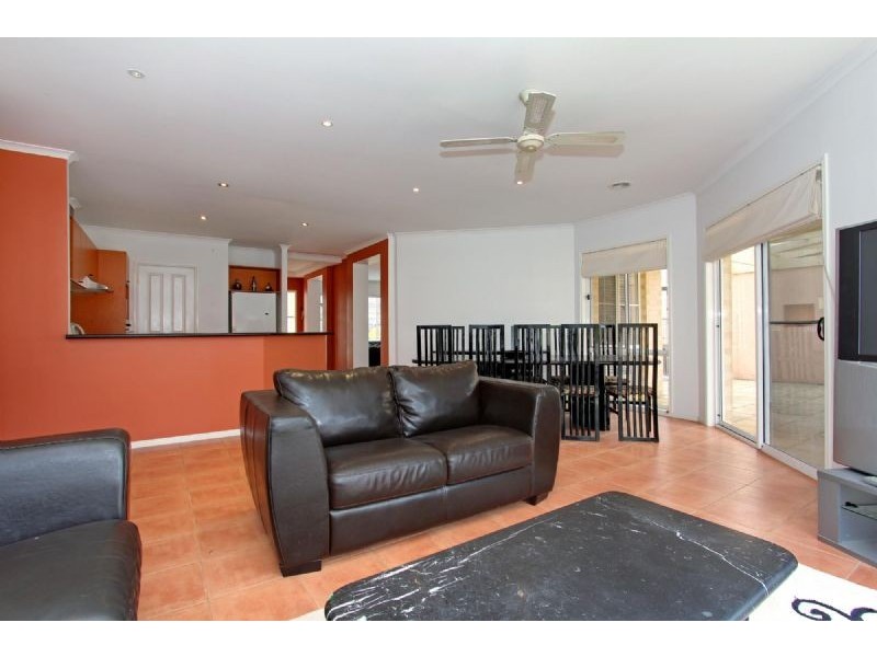 6 Twilight Place, Safety Beach VIC 3936