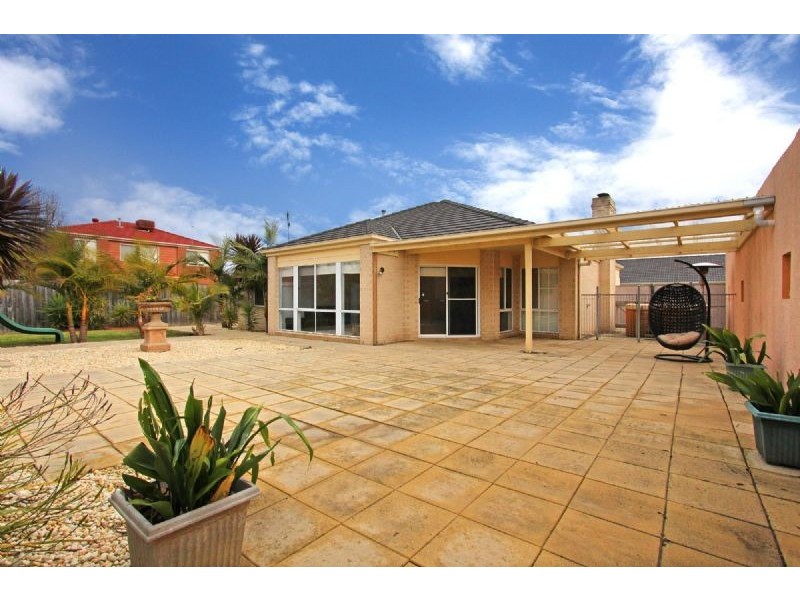 6 Twilight Place, Safety Beach VIC 3936