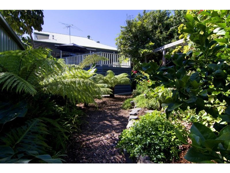 2 Wonga Grove, Mccrae VIC 3938