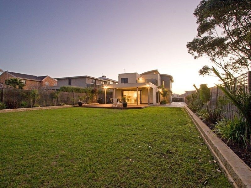 278 Dromana Parade, Safety Beach VIC 3936