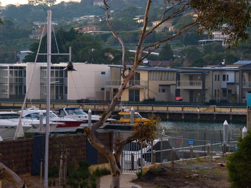 278 Dromana Parade, Safety Beach VIC 3936