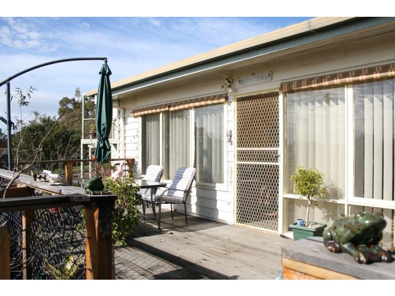 27 Elizabeth Avenue, Dromana VIC 3936