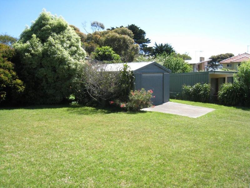 38 Seaview Parade, Dromana VIC 3936