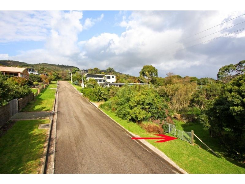 28 Charles Street, Mccrae VIC 3938