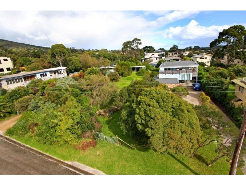 28 Charles Street, Mccrae VIC 3938