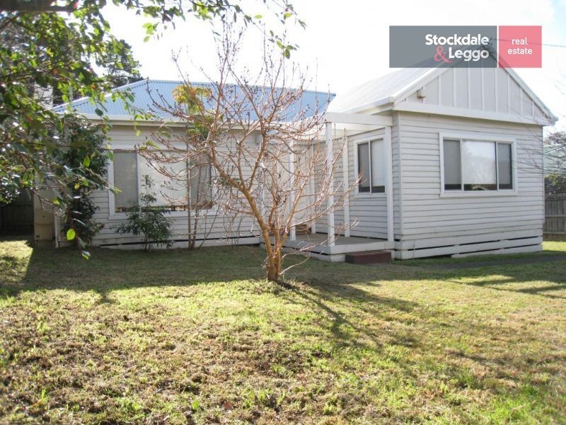 20 Seaview Parade, Dromana VIC 3936