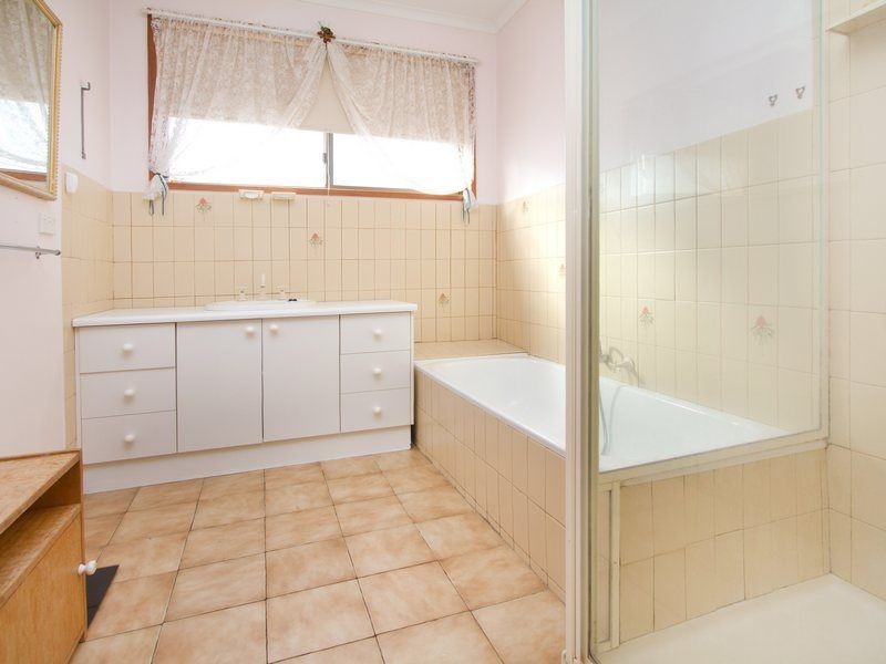 20 Dahlia Street, Dromana VIC 3936