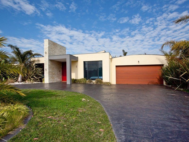 44 Palm Tree Drive, Safety Beach VIC 3936