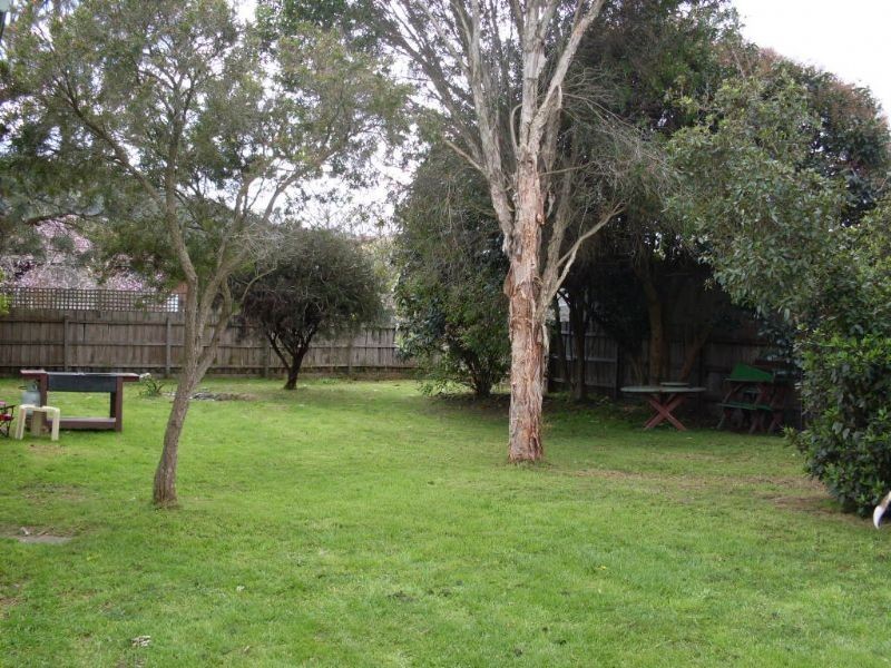 27 Iluka Street, Safety Beach VIC 3936