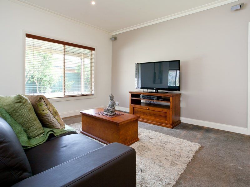 8 Moonlight Mews, Safety Beach VIC 3936