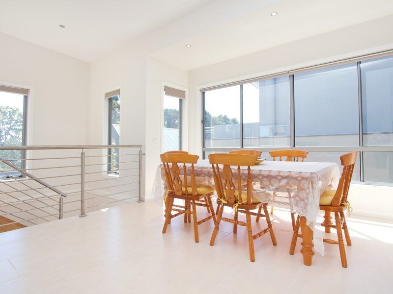 2/45 The Avenue, Mccrae VIC 3938