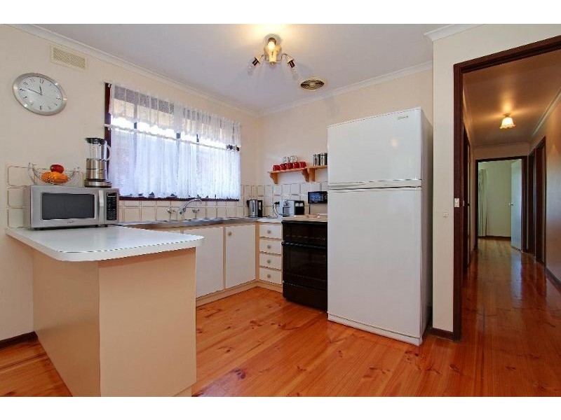 33 Shaw Street, Dromana VIC 3936