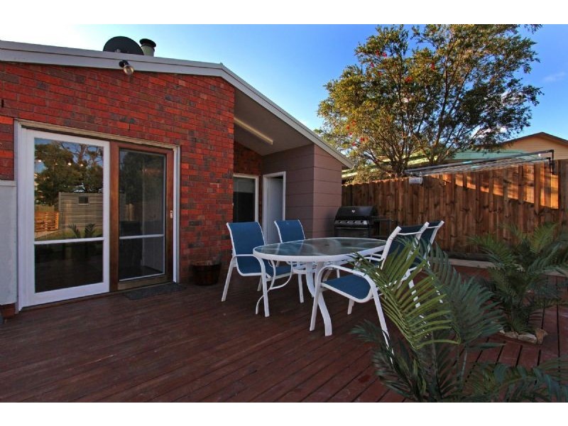 73 Palmerston Avenue, Dromana VIC 3936