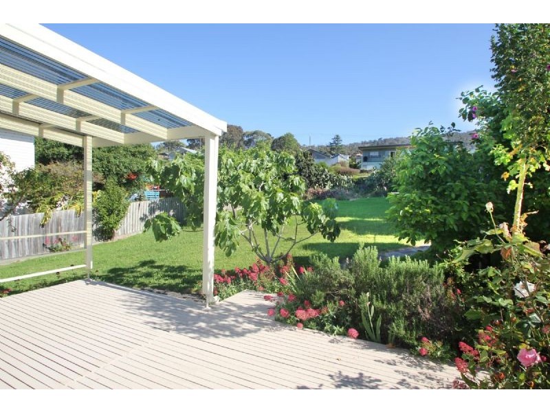 11 Coolangatta Terrace, Dromana VIC 3936