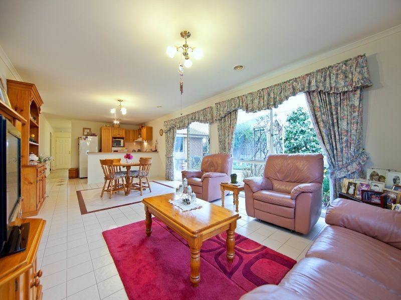 5 Sunrise Close, Safety Beach VIC 3936