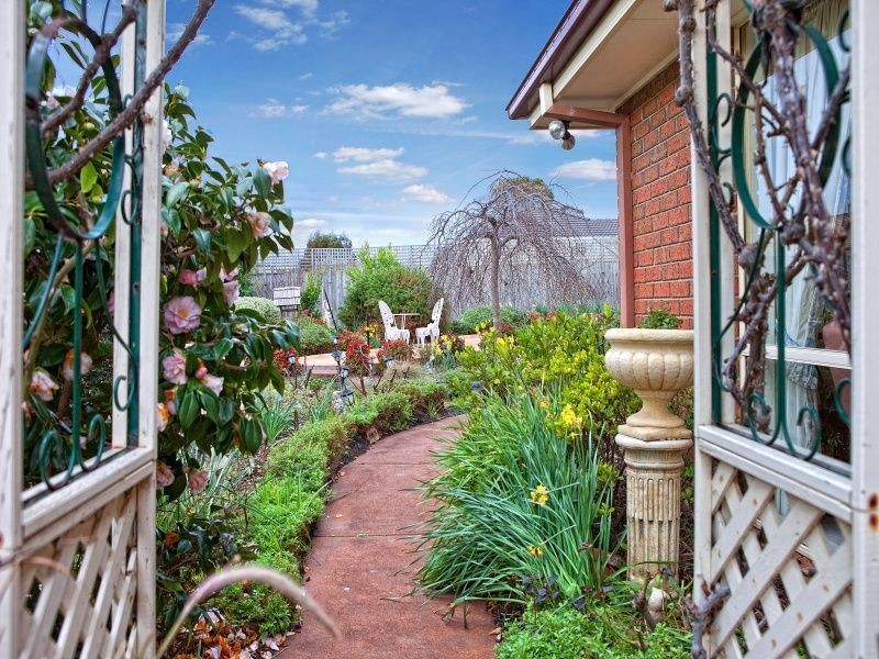 5 Sunrise Close, Safety Beach VIC 3936