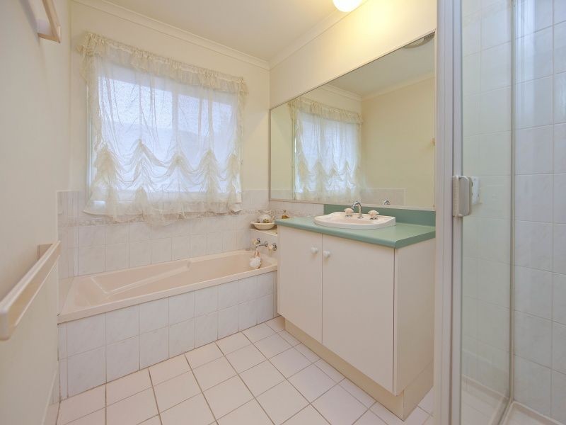 5 Sunrise Close, Safety Beach VIC 3936