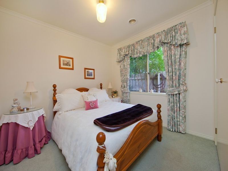 5 Sunrise Close, Safety Beach VIC 3936