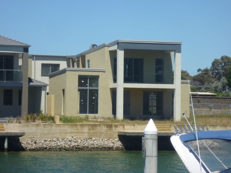 16 Clipper Quay, Safety Beach VIC 3936