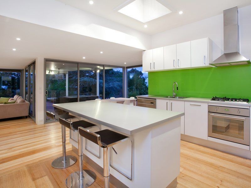 12 Henry Court, Mccrae VIC 3938