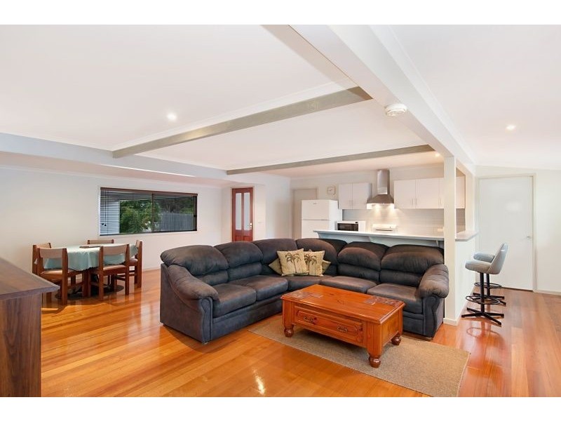 10 Evans Street, Safety Beach VIC 3936