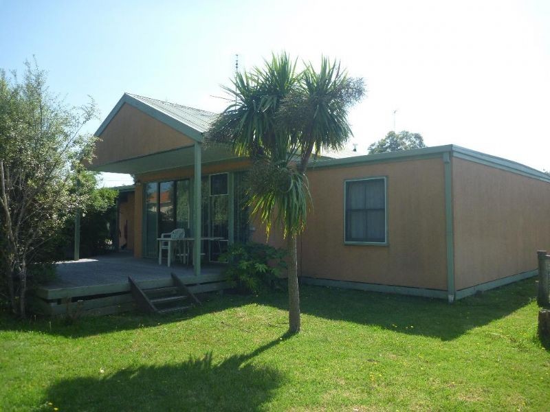 14 Davies Street, Safety Beach VIC 3936