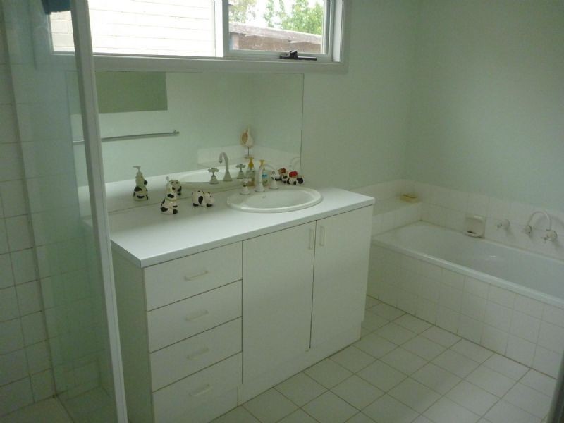 14 Davies Street, Safety Beach VIC 3936