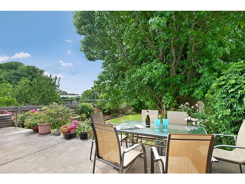 4 Dahlia Street, Dromana VIC 3936