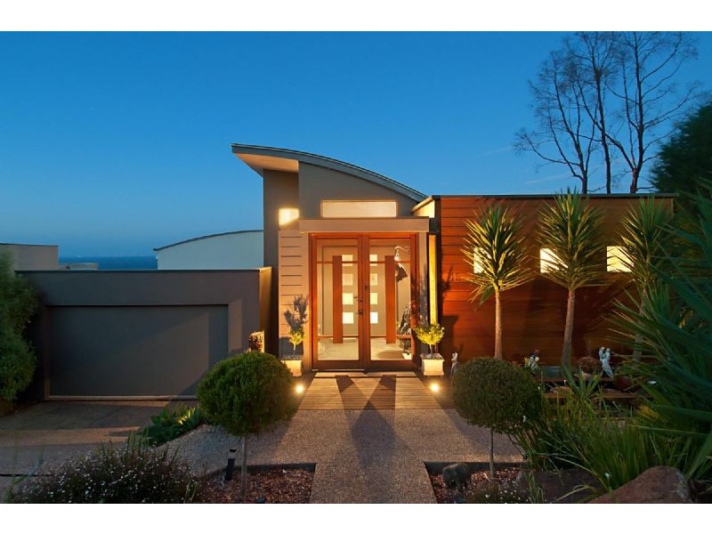 12 Garner Street, Dromana VIC 3936