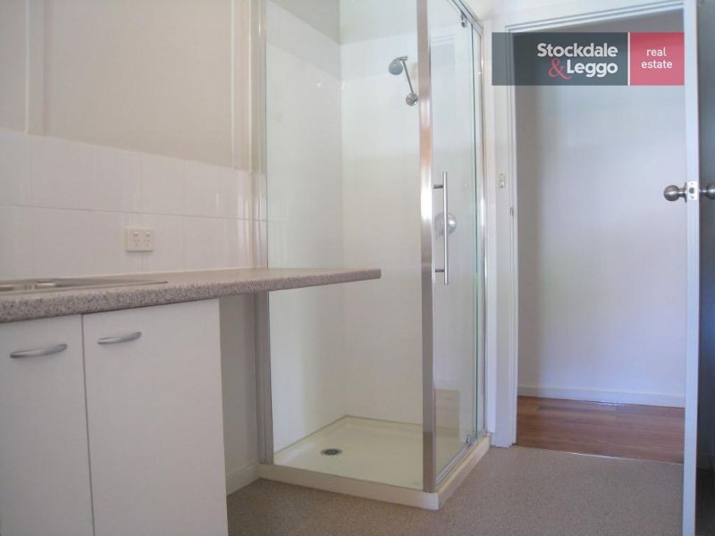 13 Clematis Avenue, Rosebud West VIC 3940