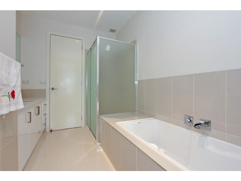 3/45 The Avenue, Mccrae VIC 3938