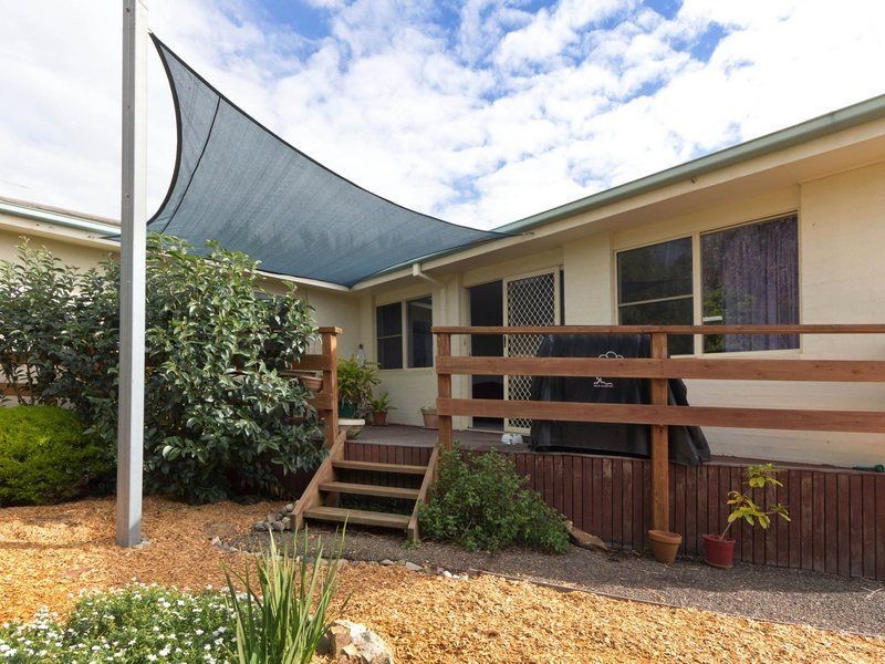 16 Julian Court, Dromana VIC 3936
