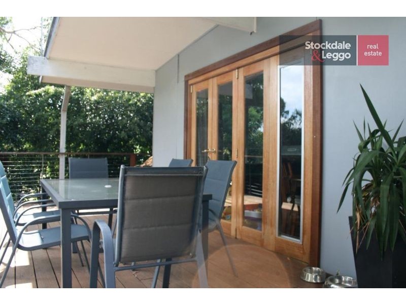 24 Dahlia Street, Dromana VIC 3936