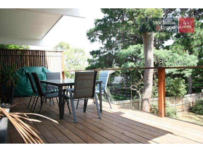 24 Dahlia Street, Dromana VIC 3936