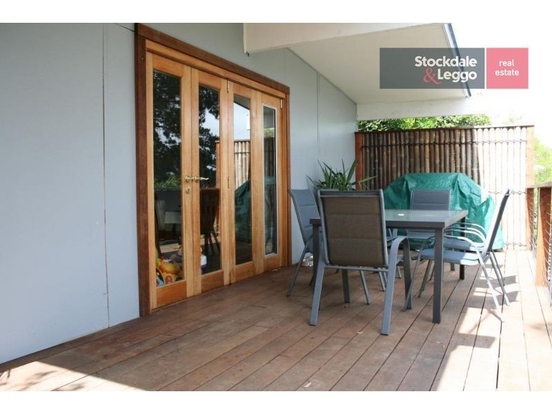 24 Dahlia Street, Dromana VIC 3936