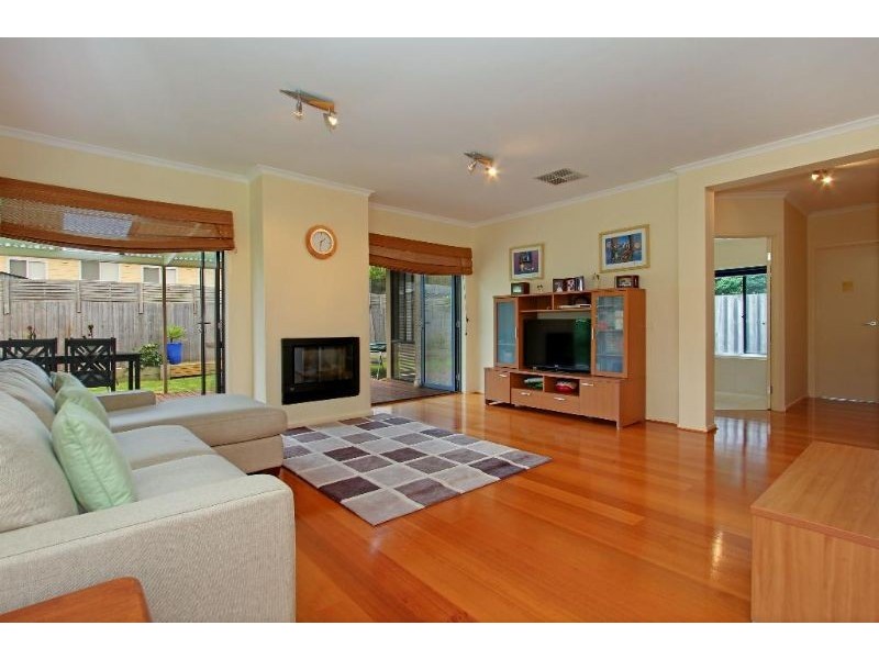 24 Watson Avenue, Dromana VIC 3936