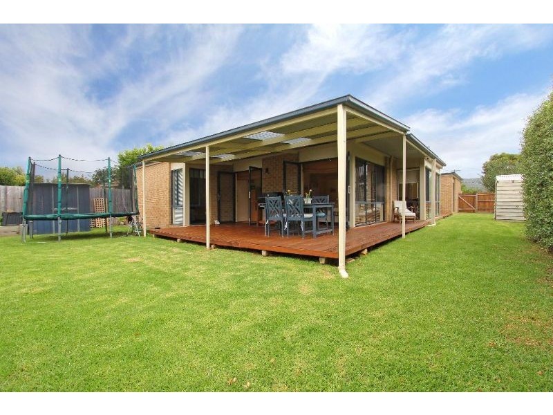 24 Watson Avenue, Dromana VIC 3936