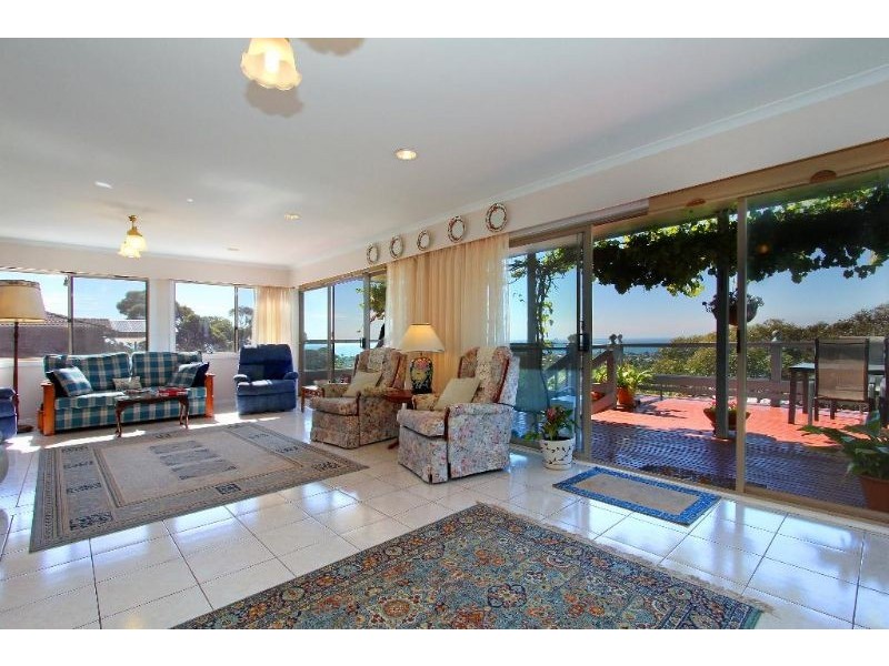 16 Hillview Street, Dromana VIC 3936