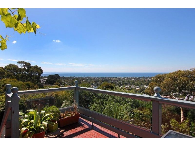 16 Hillview Street, Dromana VIC 3936