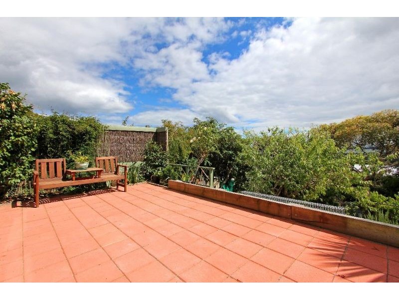 16 Hillview Street, Dromana VIC 3936