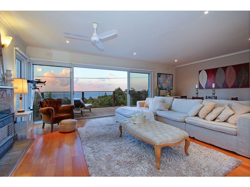 11 Outlook Road, Mccrae VIC 3938