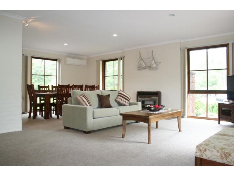 9 Weymouth Drive, Dromana VIC 3936