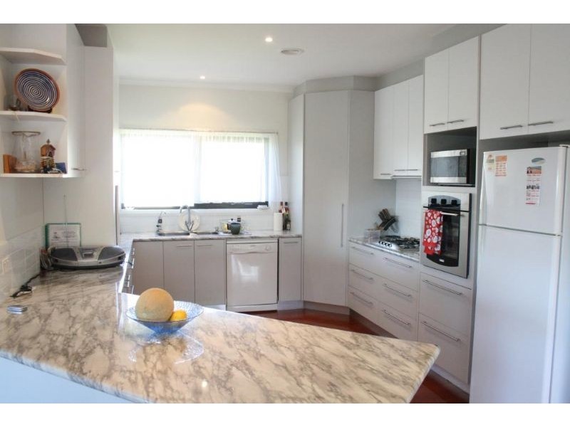 30 Edith Place, Dromana VIC 3936