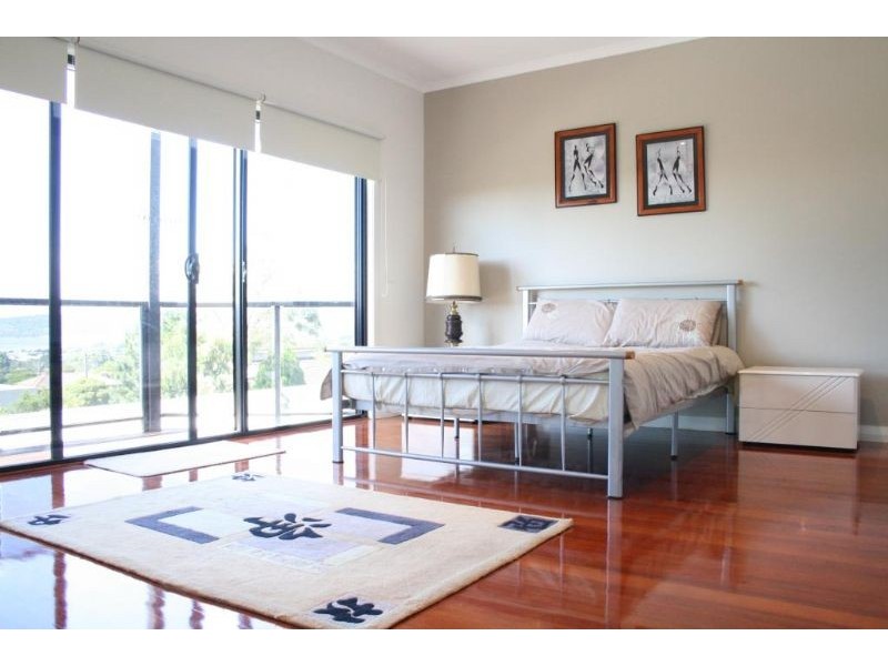 30 Edith Place, Dromana VIC 3936