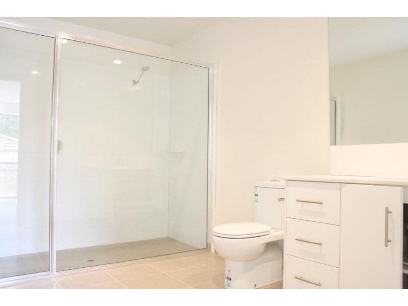 2/36 Lombardy Avenue, Dromana VIC 3936