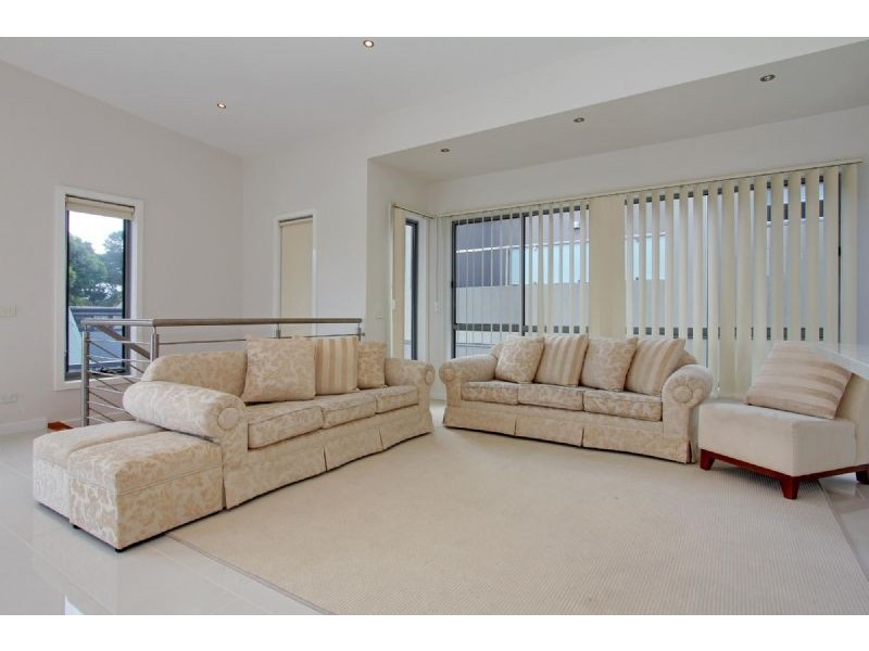 3/45 The Avenue, Mccrae VIC 3938