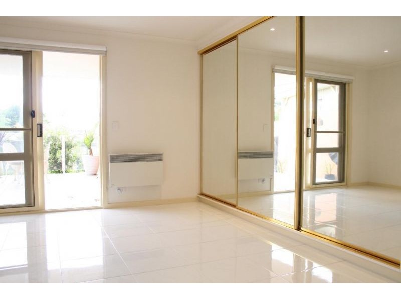 10 Beverley Street, Dromana VIC 3936