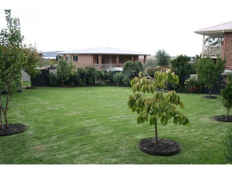 10 Beverley Street, Dromana VIC 3936