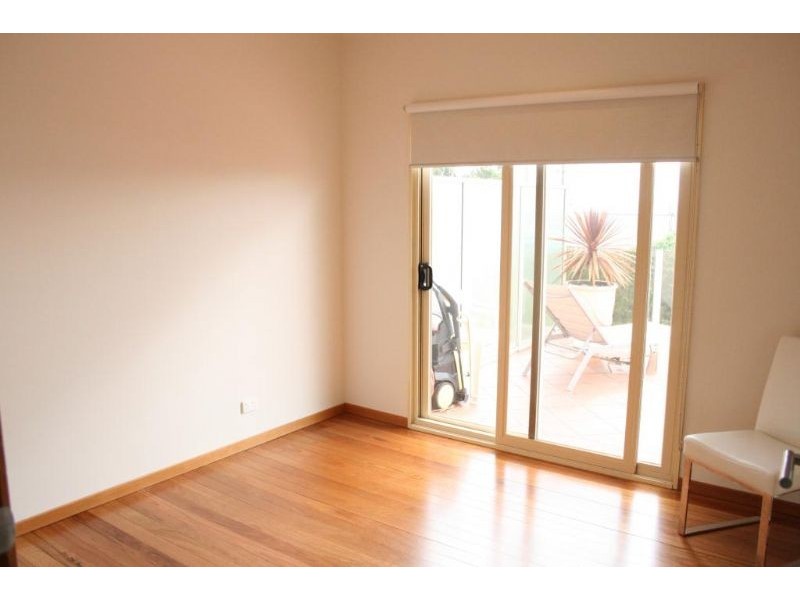 10 Beverley Street, Dromana VIC 3936