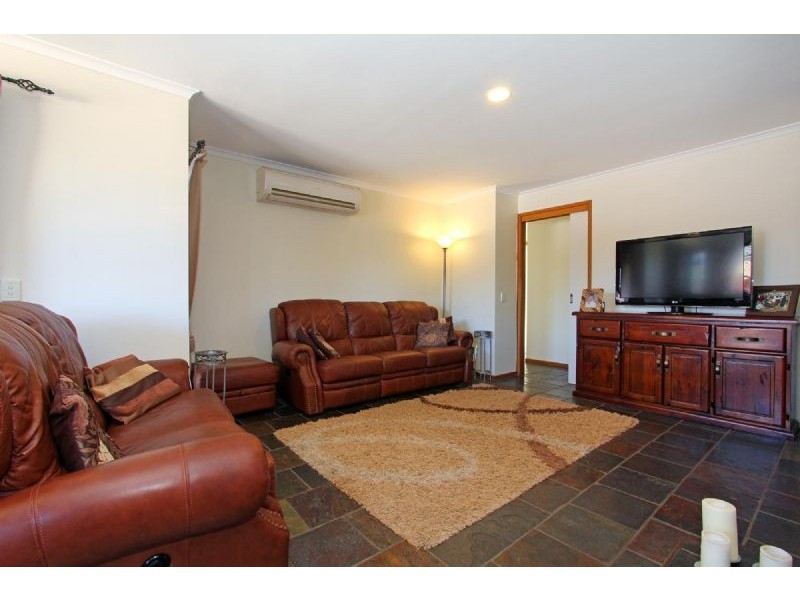 83 Palm Tree Drive, Safety Beach VIC 3936